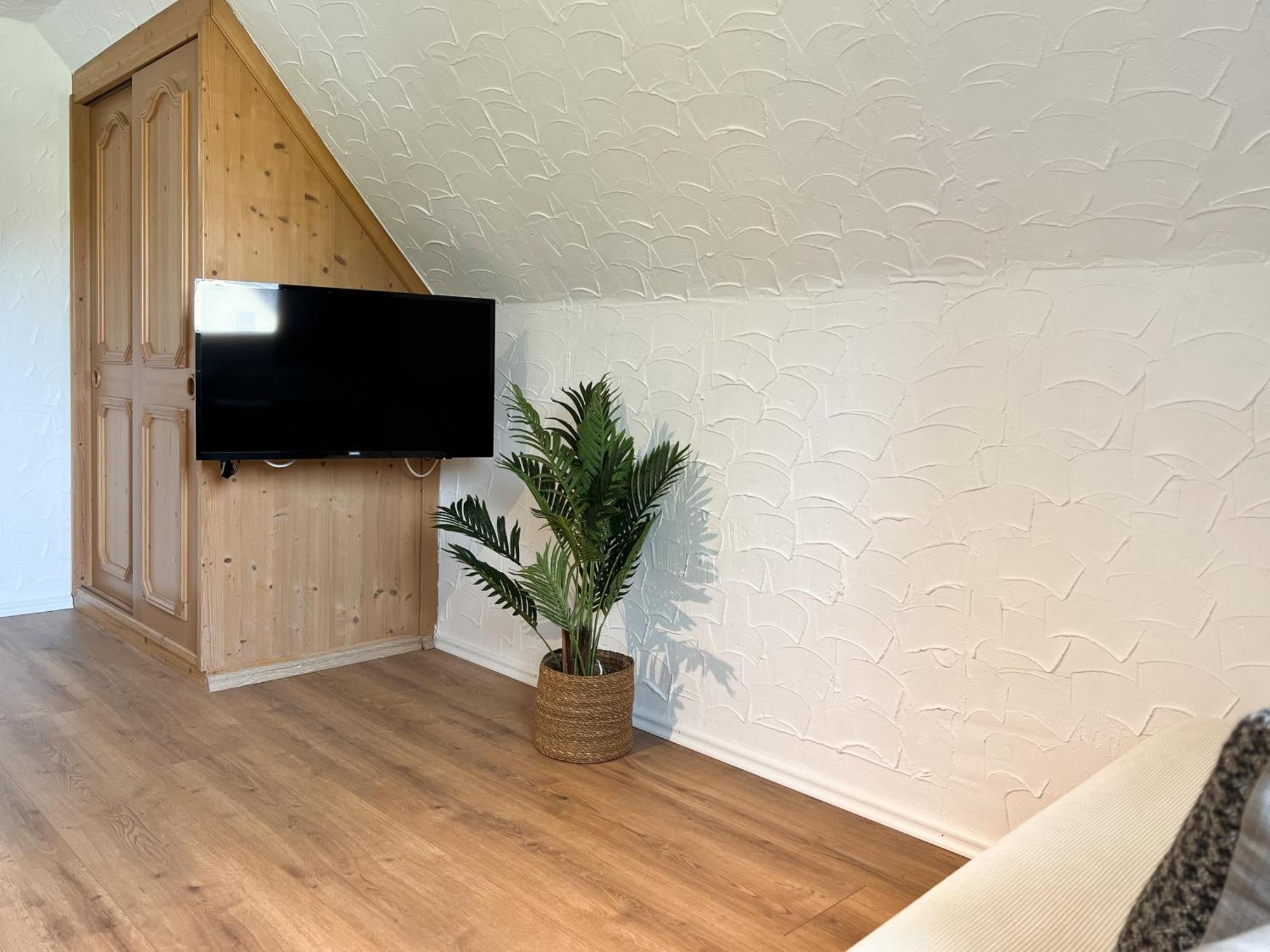 Schwarzwald Apartments Im Haus Tanneck - Feldberg - Titisee Eksteriør billede